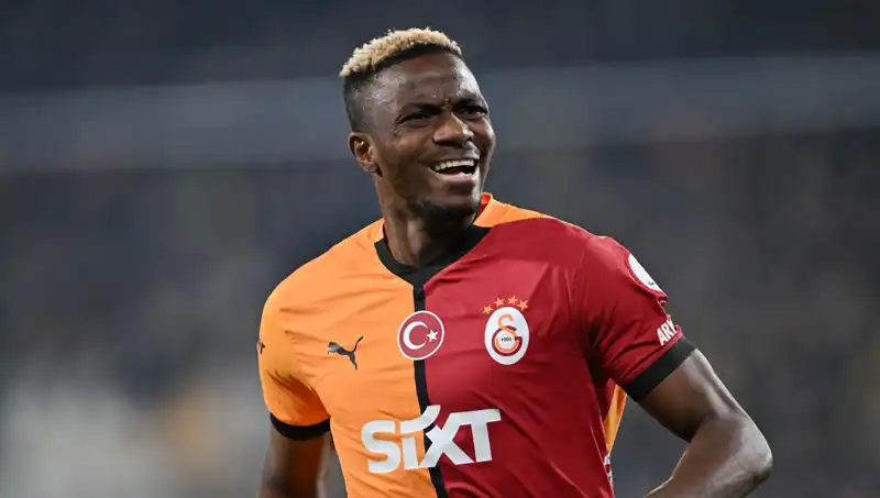 Osimhen’in Kariyerinde Şaşırtan Değişiklik: Napoli veya Galatasaray Değil!