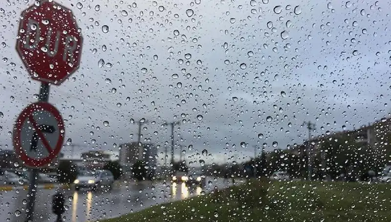 Meteoroloji Uyardı: Sıcak Havalara Veda, Sağanak Yağışlar Kapıda!