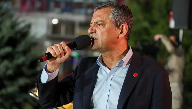 Özgür Özel'den Çarpıcı Açıklamalar: CHP'yi Provokasyonlarla Susturmak Mümkün Mü?
