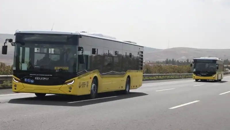 Klimasız Toplu Taşıma Araçlarına Cezalar Geliyor: Yolcular Hava Kutusu Olmasın!