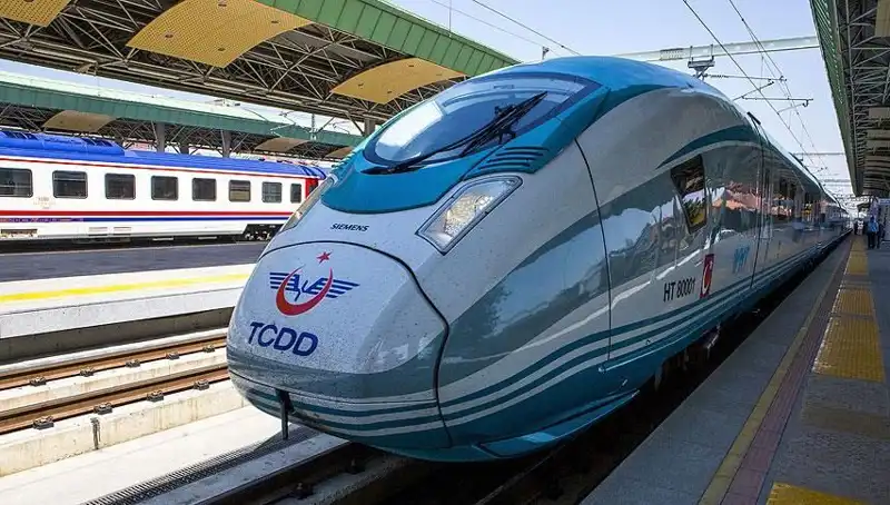 TCDD, 140 Yeni Tren Makinisti Alacak: Başvuru ve Şartlar