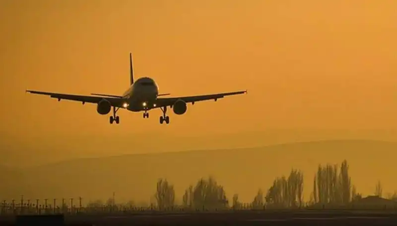 Uçuşlar iptal edildi: Dört ülkeye seyahat artık riskli mi?