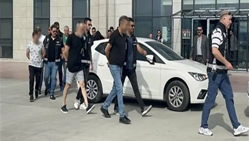 36 Bin Kişiyi Hayalleriyle Dolandıran 'Turizm Firması' Olayı