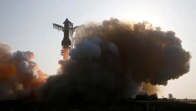 Starship Roketinin 9'uncu Testi: Kontrolden Çıktı ve Merak Uyandırdı!