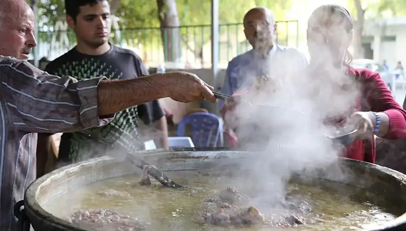 Gadir-i Hum Bayramı 2023: Kutlama Mesajları ve Önemli Bilgiler