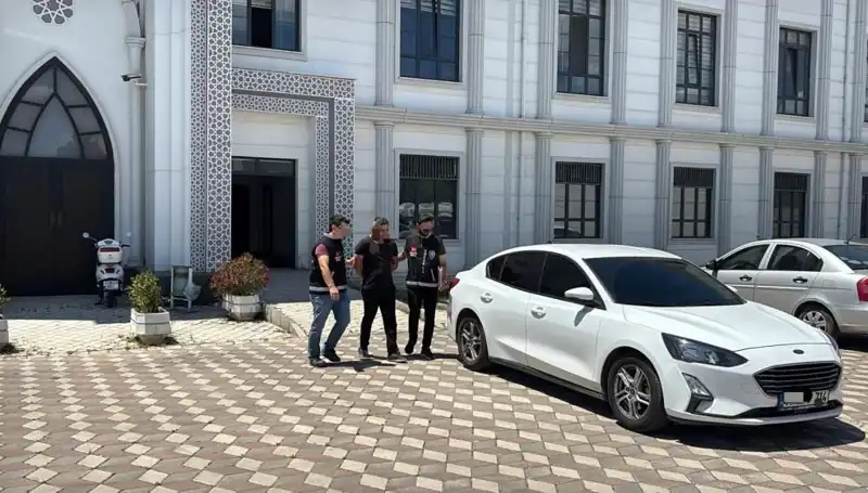 Kocaeli'de Şok Cinayet: Katil Zanlısı Polisi Harekete Geçirdi
