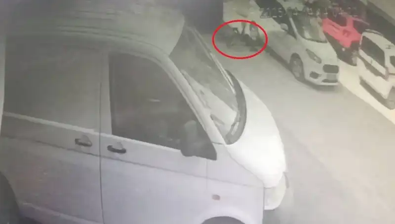 Çocuk bisiklet kazasında ölümden döndü: O anlar herkesi şoke etti!