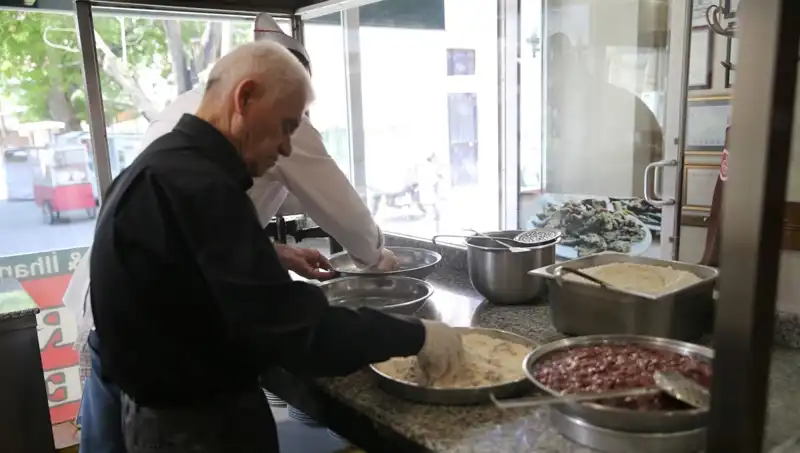 60 Yıldır Ciğer Ustası Olarak Anılıyor: Bu Lezzetin Hikayesi Nedir?