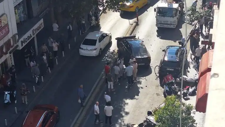 İranlı Sürücü, İstanbul'da Yıldızlar Gibi Parlayan Bir Kaos Ortaya Çıkardı!