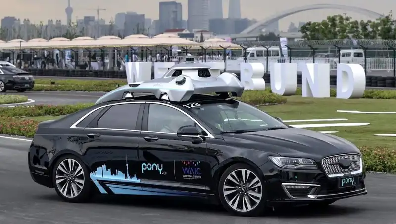 Şangay'da Robotaksi Dönemi Başlıyor: Pony AI İzin Aldı!