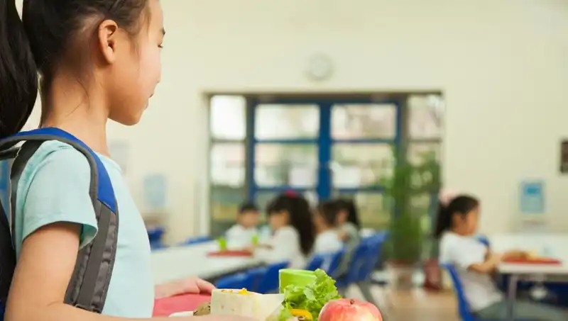 İspanya’dan Çarpıcı Adım: Yağlı Yiyecekler Restoran Menülerinden Çıkarılacak!
