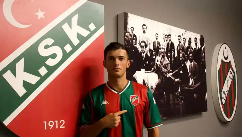 Karşıyaka'nın Transfer Hamleleri: Yeni Yüzler Geliyor!