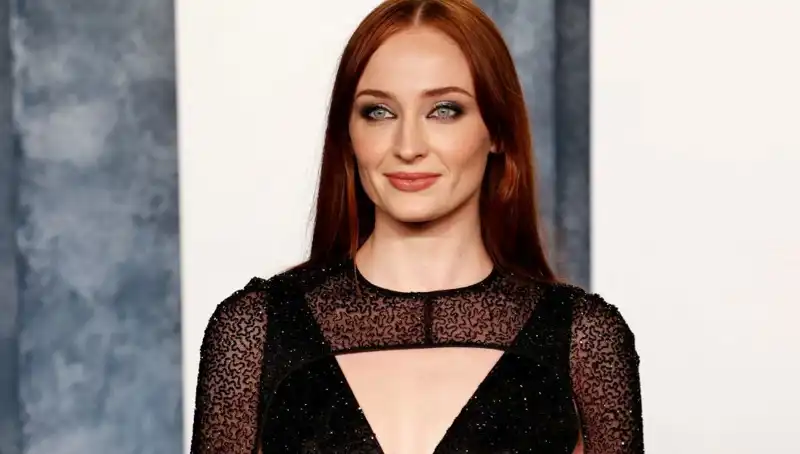 Sophie Turner’ı Kızdıran Yorum: Game of Thrones’un Ardındaki Gerçekler