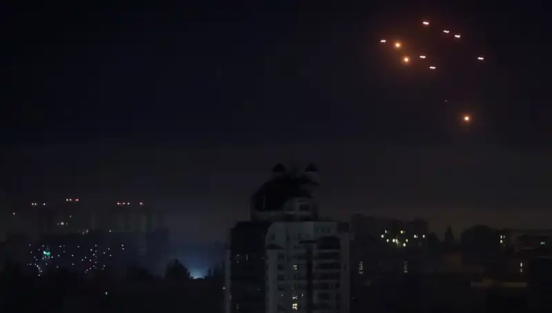 Rusya'nın Kiev'e Yönelik Hava Saldırısı ve Sumi'deki Tahliye Süreci