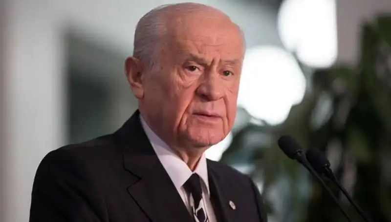 Bahçeli, Kurban Vekaletini Kızılay'a Vererek Yardımseverlikte Örnek Oldu