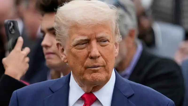 Trump, Çin ile Ticaret Anlaşmasında Vergi İndirimini Duyurdu