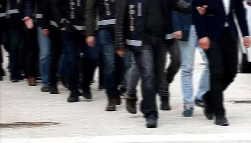 Femininite Maskesi: "Balkız" Tuzağı ile Gasp Şok Ediyor!