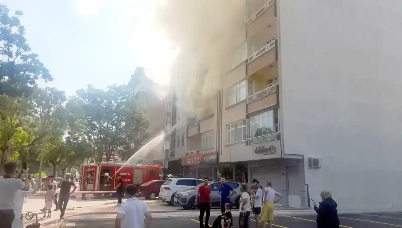Gözleri Yangında Açılan İki Genç, Hastaneye Kaldırıldı!