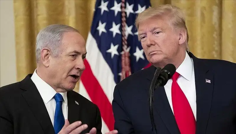 Trump, Netanyahu'ya Savcıların Deliliğini Eleştirdi ve Destek Sundukça Siyasi Gerilim Artıyor
