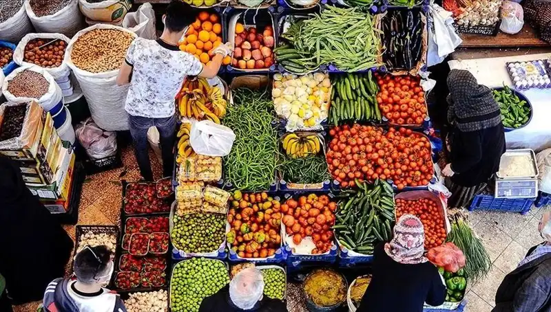 Türkiye'deki Marketlerde 155 Ürün İncelendi: Pestisit Skandalı Ortaya Çıktı