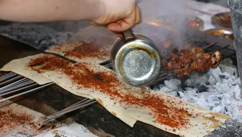 Bayramda Ciğer Kebapları Tescillendi: 50 Ton Yendi!